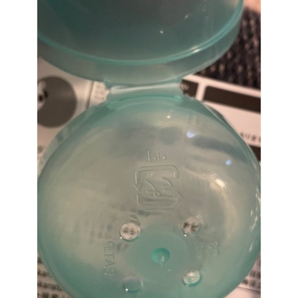 Statue of Liberty Action Figure 6 Kinds Creative Spoof Model Desktop Ornament - Picture 8 of 11